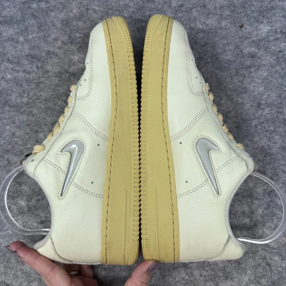 Nike Air Force used see